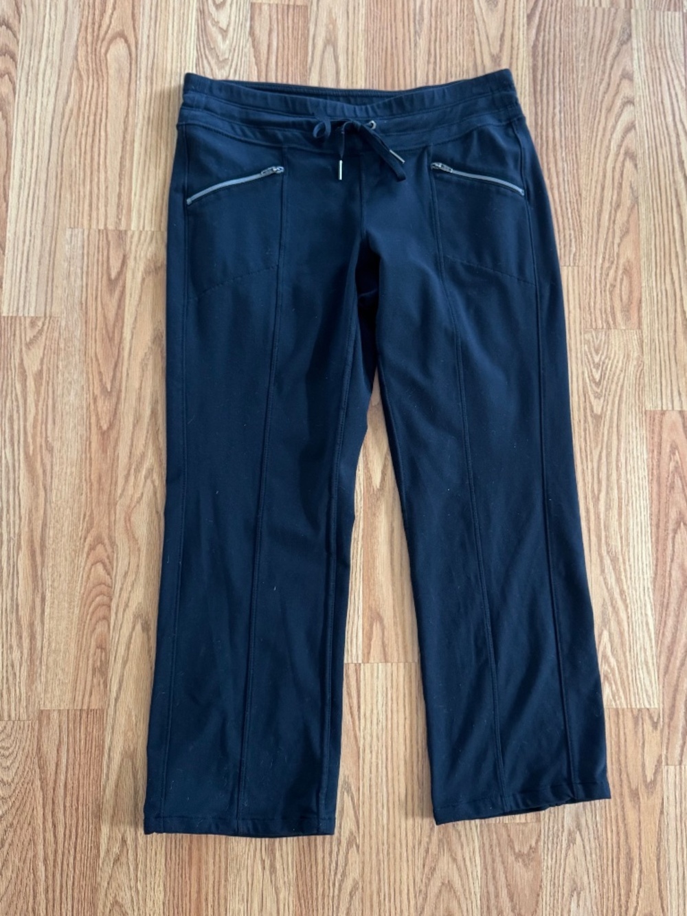Athleta Metro Cropped Pant -Black